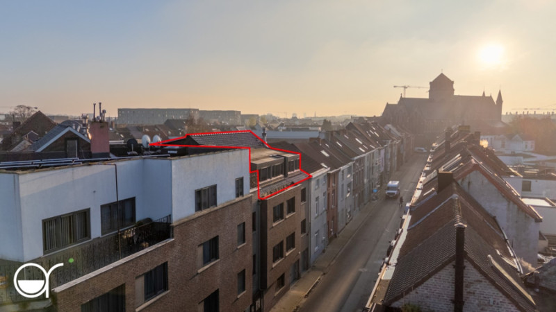 Centraal gelegen 2- slaapkamerappartement aan het nieuw gerechtshof - agence rosseel