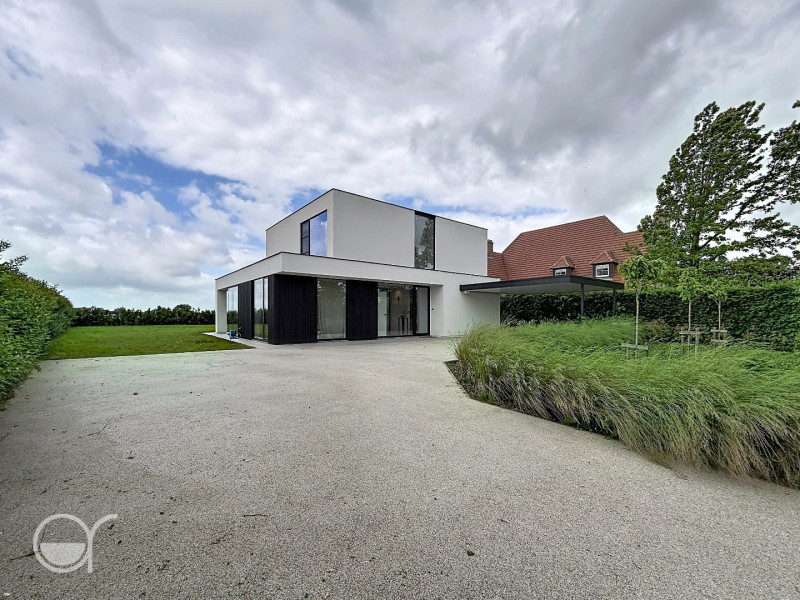 Luxe nieuwbouwvilla te huur met idyllisch uitzicht - agence rosseel