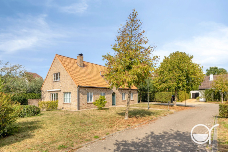 Rustig gelegen villa in doodlopende straat - agence rosseel