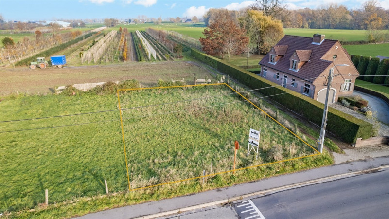 Bouwgrond voor open bebouwing met straatbreedte 19,85m - Immo-Zone