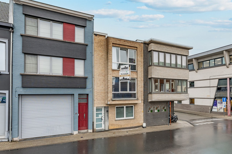 Opbrengsteigendom bestaande uit drie appartementen te Aalst - Immo-Zone