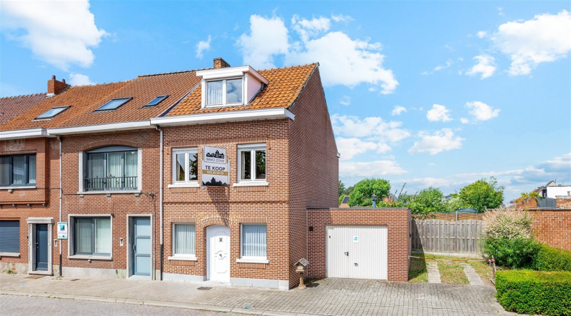Halfopen bebouwing op een toplocatie te Sint-Niklaas - Immo-Zone