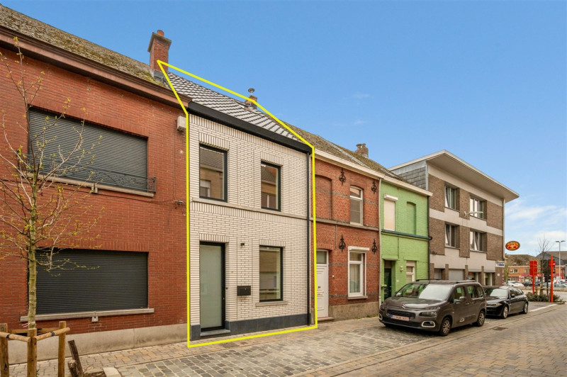 Knappe energiezuinige woning met 3 slpks en stadstuintje - Immo-Zone