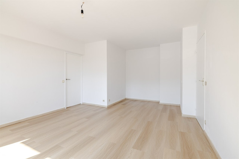 Lichtrijk één slaapkamer appartement - Immo-Zone