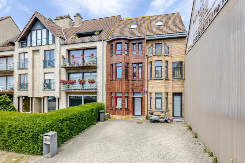 Instapklare gezinswoning met zonnige tuin en strategisch ligging te Ninove - Immo-Zone