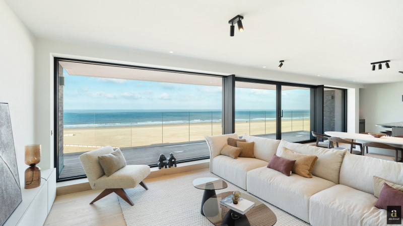 Exclusief high-end appartement in iconisch gebouw aan RBSC. - Alex Dewulf