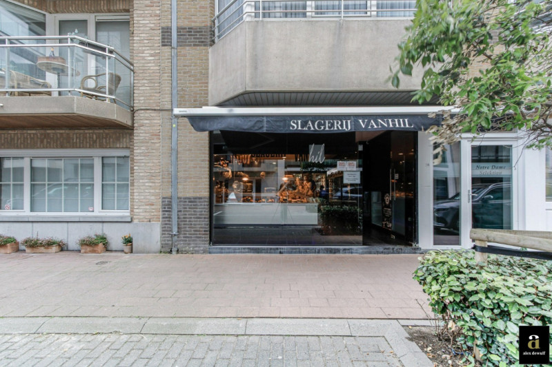 Handelspand uitgeruste slagerij met  garage  te huur - Alex Dewulf