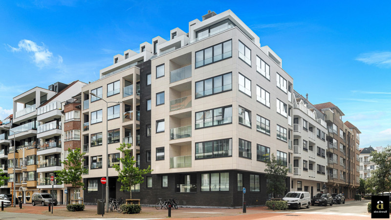 Modern 1-slaapkamerappartement met balkon op toplocatie - Alex Dewulf