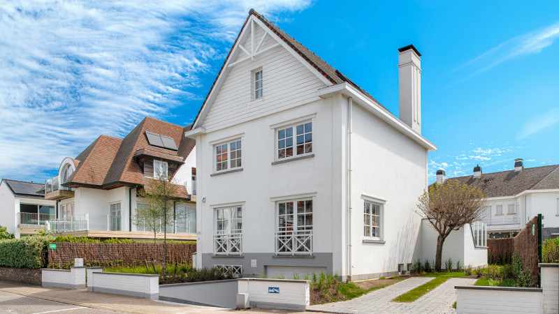 Exclusief gerenoveerde villa op een absolute toplocatie - Alex Dewulf